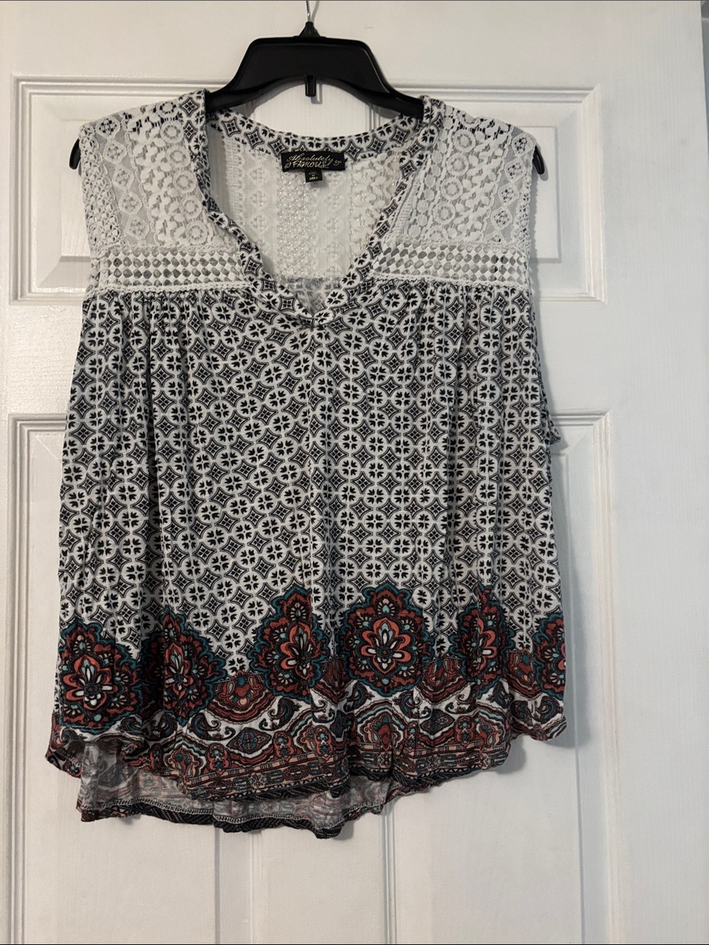 Absolutely Famous Black & White Lace Yoke Camisole with Red and Teal Hem